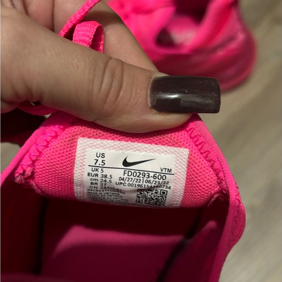 Nike Air Max 270 Pink Women's Shoes - Picture 5 of 5